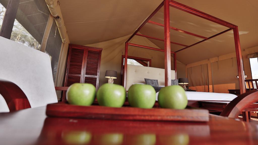 Kiboko Luxury Camp Hotel Naivasha Bagian luar foto